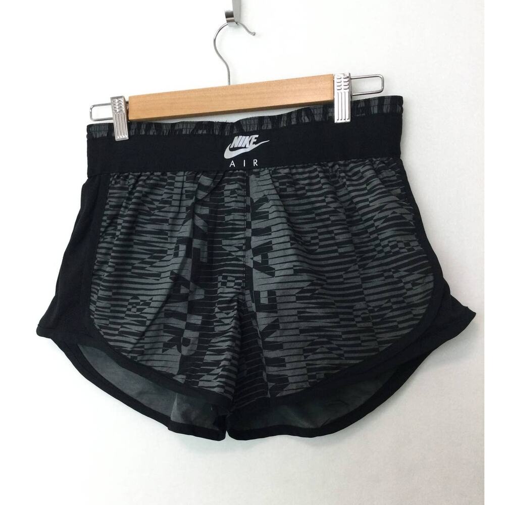Womens Small Official Nike Air Athletic Shorts